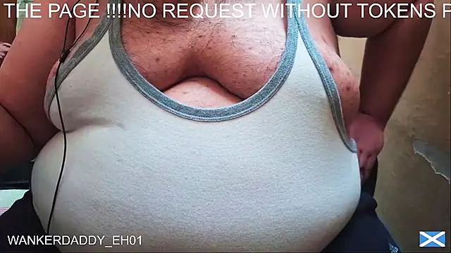 Snapshot of WANKERDADDY_EH01 chatting on January 8, 2025, 11:21 am WANKERDADDY EH01 online show from January 8, 2025, 11:21 am