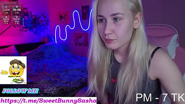 Snapshot of Bunny__of_love chatting on October 9, 2025, 12:58 pm Bunny of love online show from October 9, 2025, 12:58 pm