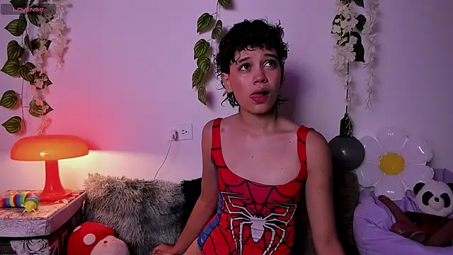 fernanda indie online show from September 20, 2025, 4:35 am