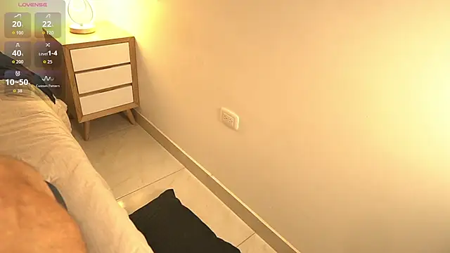 Bonnypetite- online show from October 24, 2025, 7:32 pm