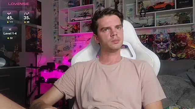 Mike Burn online show from October 10, 2025, 12:04 pm