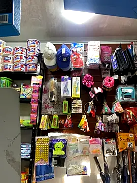 JuanZapata33 online show from October 16, 2025, 9:49 pm