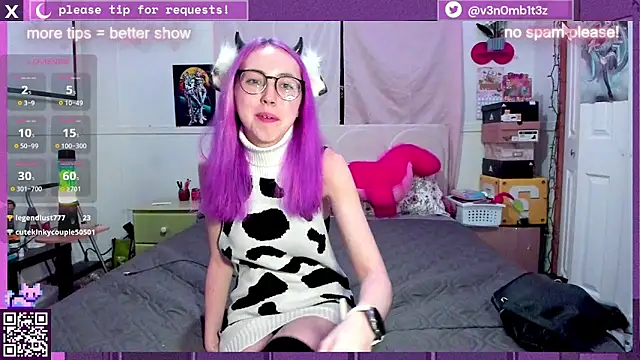 Snapshot of v3n0mb1t3z chatting on February 15, 2025, 4:25 am v3n0mb1t3z online show from February 15, 2025, 4:25 am