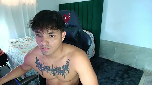 man dur07 online show from April 14, 2026, 9:54 pm