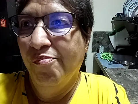 florecita69 online show from March 7, 2025, 7:49 pm