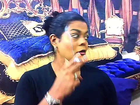 indianCherryPie online show from October 27, 2025, 5:33 am