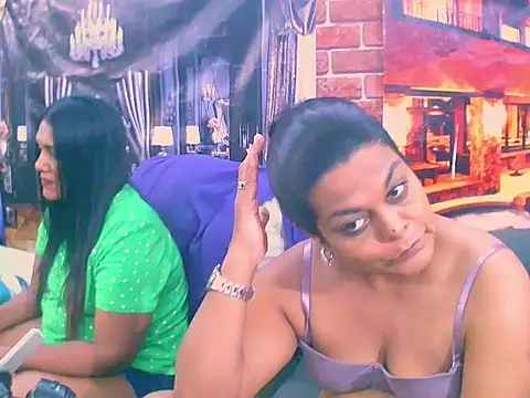 indianCherryPie online show from October 28, 2025, 6:43 pm