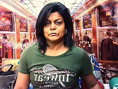 indianCherryPie online show from November 9, 2025, 5:39 am