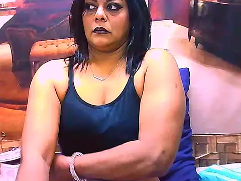 Snapshot of indianCherryPie chatting on July 15, 2026, 6:13 pm indianCherryPie online show from July 15, 2026, 6:13 pm