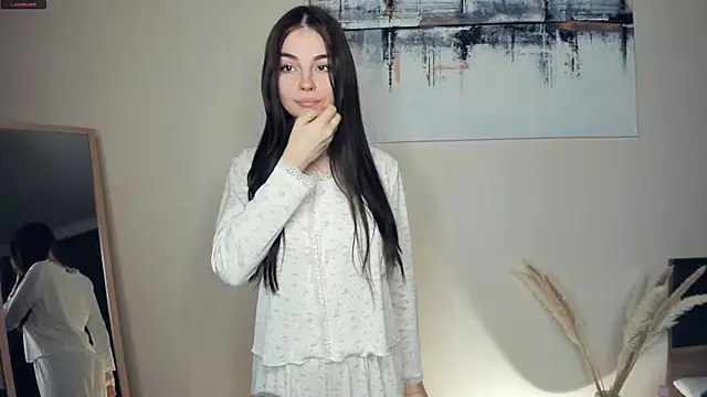 MaryJacksoon online show from November 29, 2025, 7:33 am