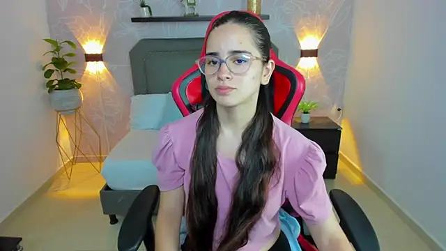 angelica dymond online show from February 28, 2025, 1:47 pm