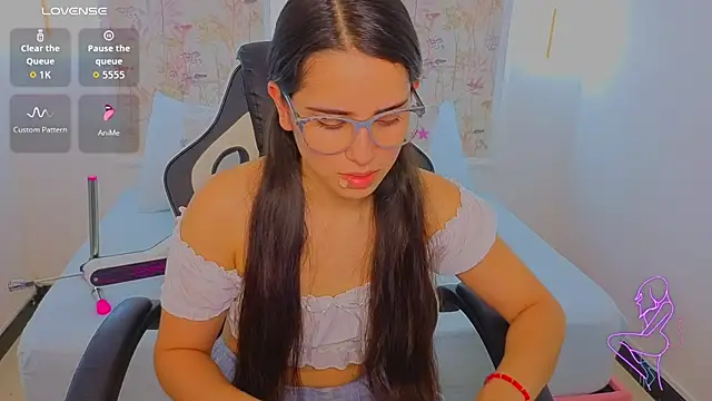 angelica dymond online show from April 18, 2026, 12:31 pm