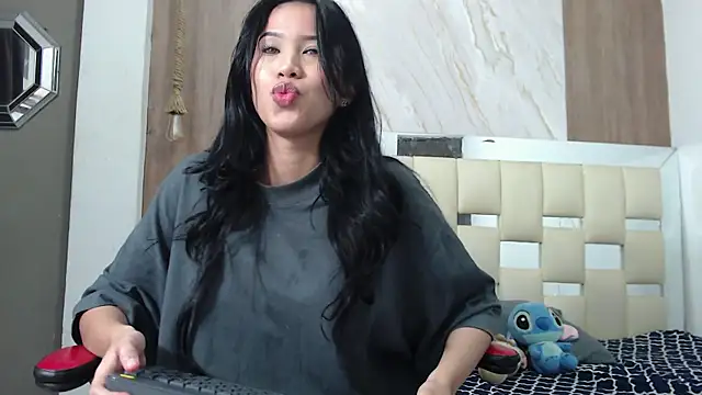 Snapshot of ava_jhonsson chatting on May 21, 2026, 12:39 am ava jhonsson online show from May 21, 2026, 12:39 am