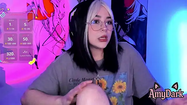 Snapshot of _AmyDark chatting on April 9, 2026, 12:10 am AmyDark online show from April 9, 2026, 12:10 am