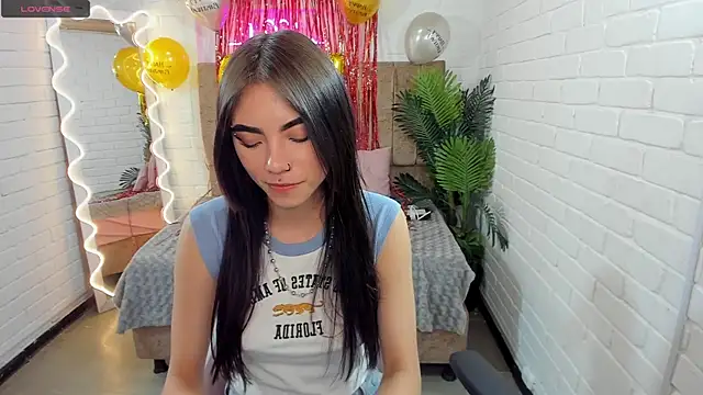 Roxanne tay online show from January 31, 2025, 10:31 pm