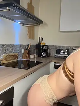 lola tentatiion online show from March 4, 2026, 8:15 pm