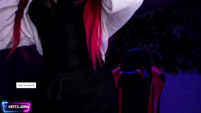 Kitty Gang online show from December 18, 2025, 2:50 am