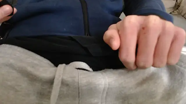 lxrxdxn online show from April 1, 2026, 12:50 pm