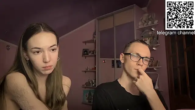 Snapshot of Alex17am chatting on January 8, 2026, 5:26 pm Alex17am online show from January 8, 2026, 5:26 pm