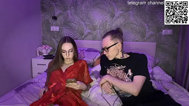 Snapshot of Alex17am chatting on January 9, 2026, 8:32 pm Alex17am online show from January 9, 2026, 8:32 pm