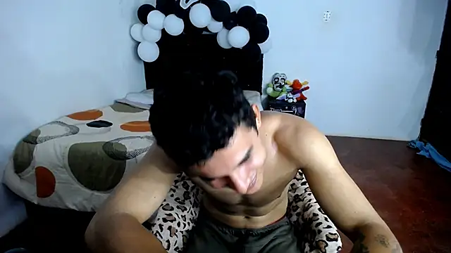 freddy romas online show from October 7, 2025, 1:03 am