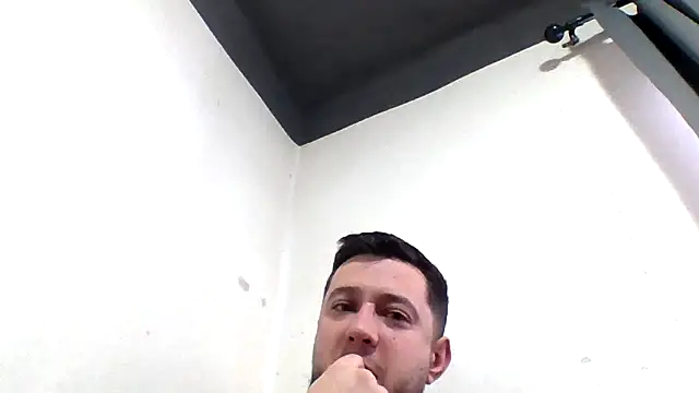 Evafiregirl online show from December 19, 2025, 9:38 am