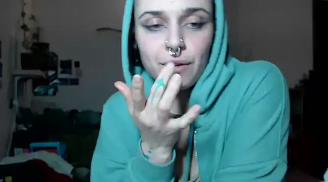 Snapshot of kinkyspirali chatting on February 10, 2025, 10:51 pm kinkyspirali online show from February 10, 2025, 10:51 pm