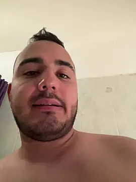 Snapshot of Robert_Pool chatting on March 10, 2025, 9:51 pm Robert Pool online show from March 10, 2025, 9:51 pm