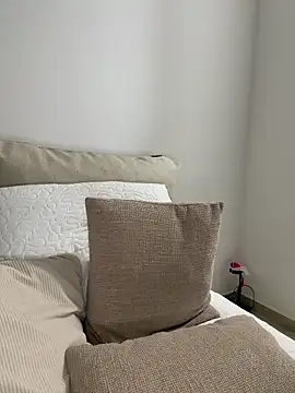 Gia Ferh online show from March 4, 2026, 11:44 pm