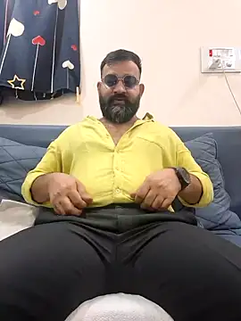 Fun Guuy online show from March 8, 2026, 3:32 am