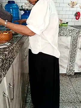 Saroj-Shah online show from February 3, 2026, 6:40 am