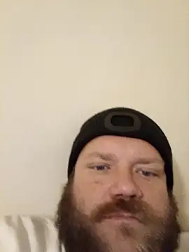 Snapshot of bigish_love chatting on October 22, 2025, 9:03 pm bigish love online show from October 22, 2025, 9:03 pm