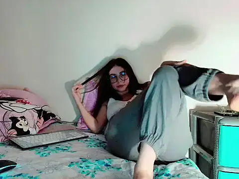 Snapshot of ARIA_SUGARUB chatting on April 16, 2026, 3:18 am ARIA SUGARUB online show from April 16, 2026, 3:18 am