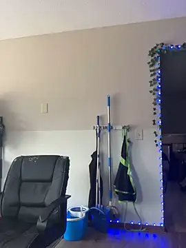 spicysugar74 online show from November 19, 2025, 7:03 pm