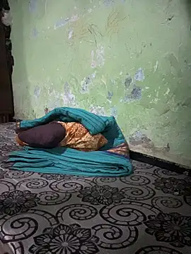 Privateseducer online show from November 2, 2025, 8:11 pm