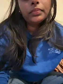 Snapshot of 85198 chatting on February 27, 2026, 5:46 pm 85198 online show from February 27, 2026, 5:46 pm