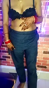 PeaCoooock online show from March 22, 2025, 10:48 pm