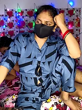 PeaCoooock online show from September 12, 2025, 6:30 pm