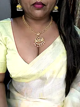 honey-sexy online show from November 28, 2025, 5:37 pm