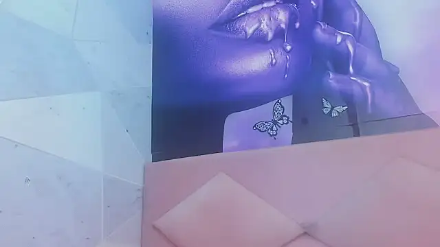 Lucy White   online show from February 10, 2025, 12:30 am