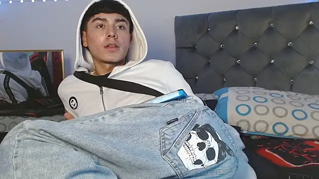 Snapshot of Im_juanda chatting on January 16, 2025, 12:34 am Im juanda online show from January 16, 2025, 12:34 am