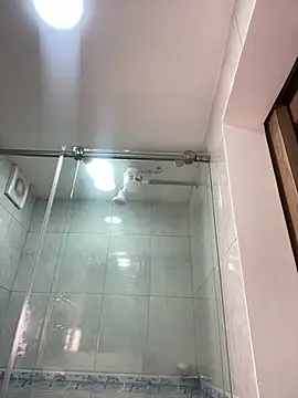 Snapshot of dolcebella chatting on December 31, 2024, 7:40 pm dolcebella online show from December 31, 2024, 7:40 pm