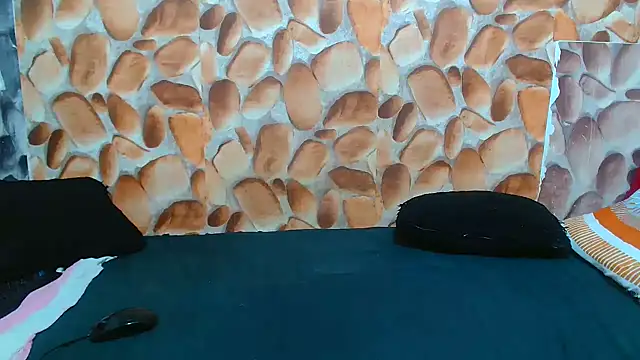 AfricanBigAssxx98 online show from November 8, 2025, 7:12 pm