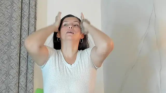 angelswets online show from February 12, 2025, 1:27 pm