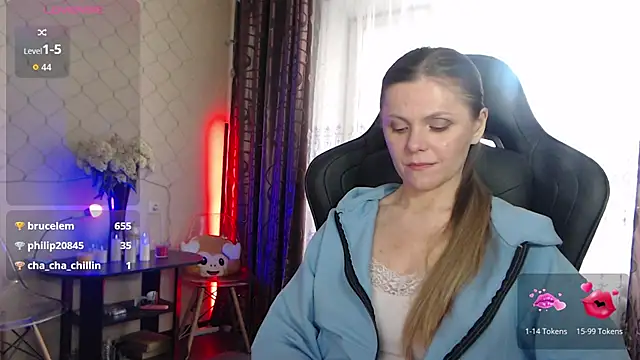 JessieOMays online show from May 18, 2026, 4:07 am