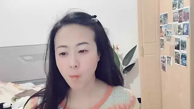 fanfan-FF online show from March 19, 2025, 11:28 am