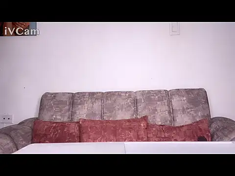 kity   online show from September 9, 2025, 3:06 am