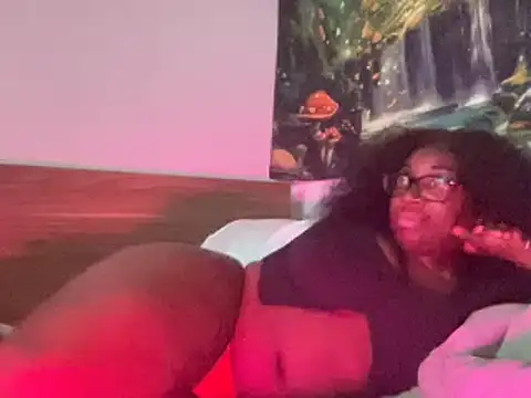 Snapshot of AveryJ99 chatting on March 23, 2025, 4:05 am AveryJ99 online show from March 23, 2025, 4:05 am