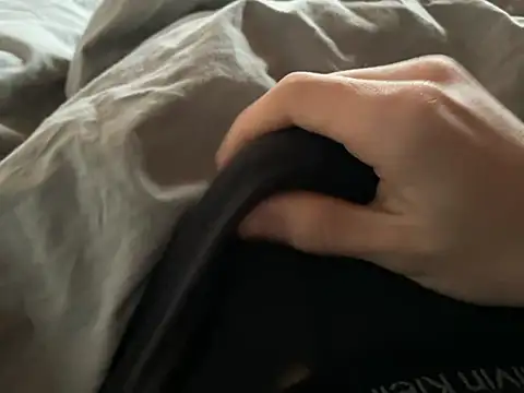 Snapshot of Jan_berger chatting on February 16, 2025, 8:32 am Jan berger online show from February 16, 2025, 8:32 am