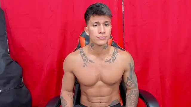 pettergrey1 online show from January 10, 2025, 9:31 pm